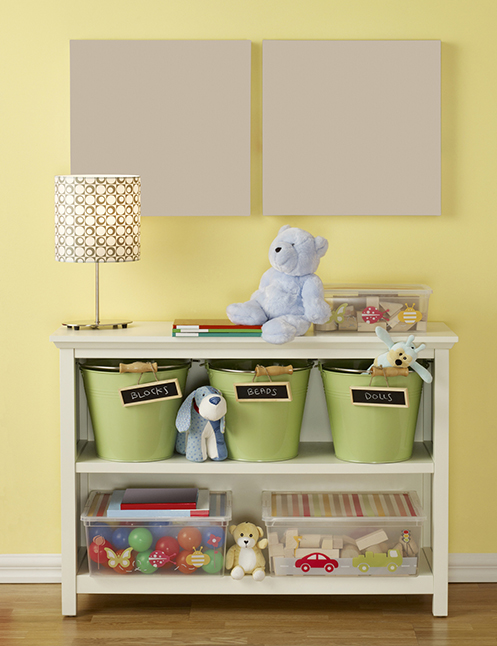 5 Hacks for Organizing Large Families